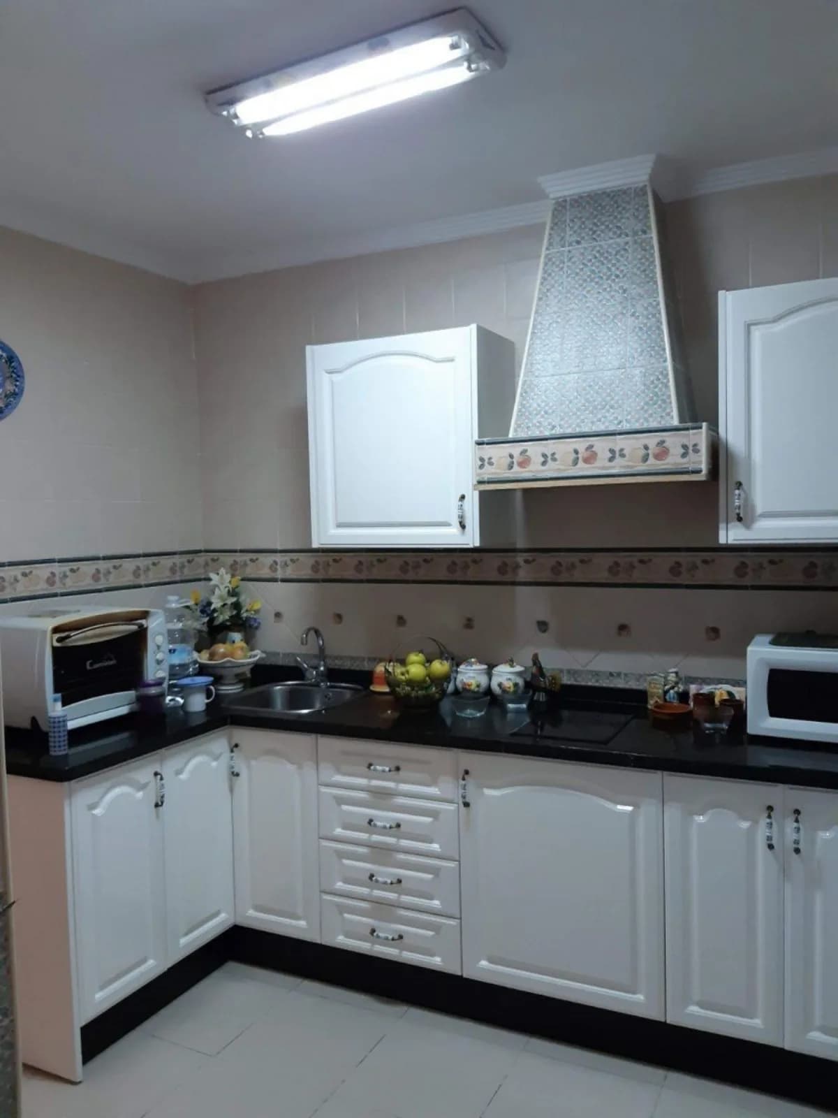 3 Bedroom Detached Villa for Sale in Arroyo de la Miel, Málaga - Image 6