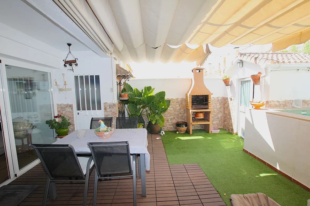 3 Bedroom Townhouse for Sale in Marbella, Málaga