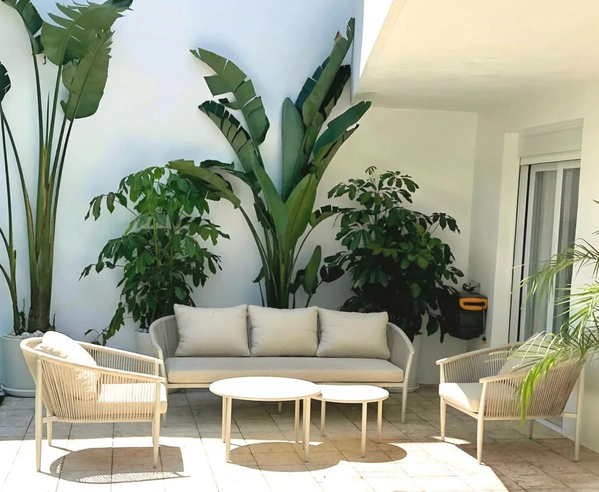 3 Bedroom Ground Floor Apartment for Sale in Nueva Andalucía, Málaga - Image 7