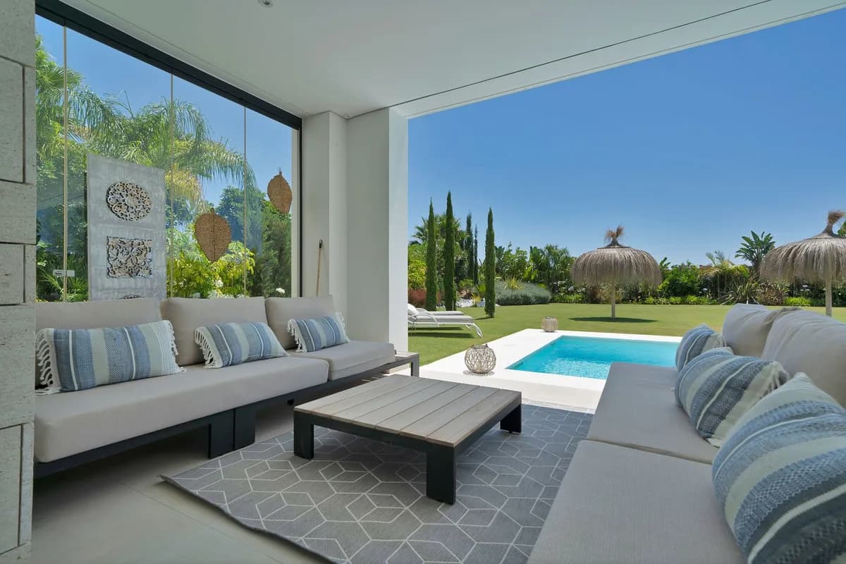 4 Bedroom Detached Villa for Sale in La Cala Golf, Málaga - Image 5