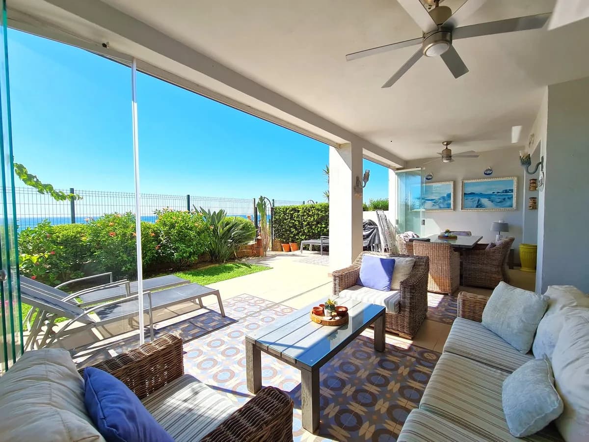 3 Bedroom Ground Floor Apartment for Sale in Casares Playa, Málaga - Image 6
