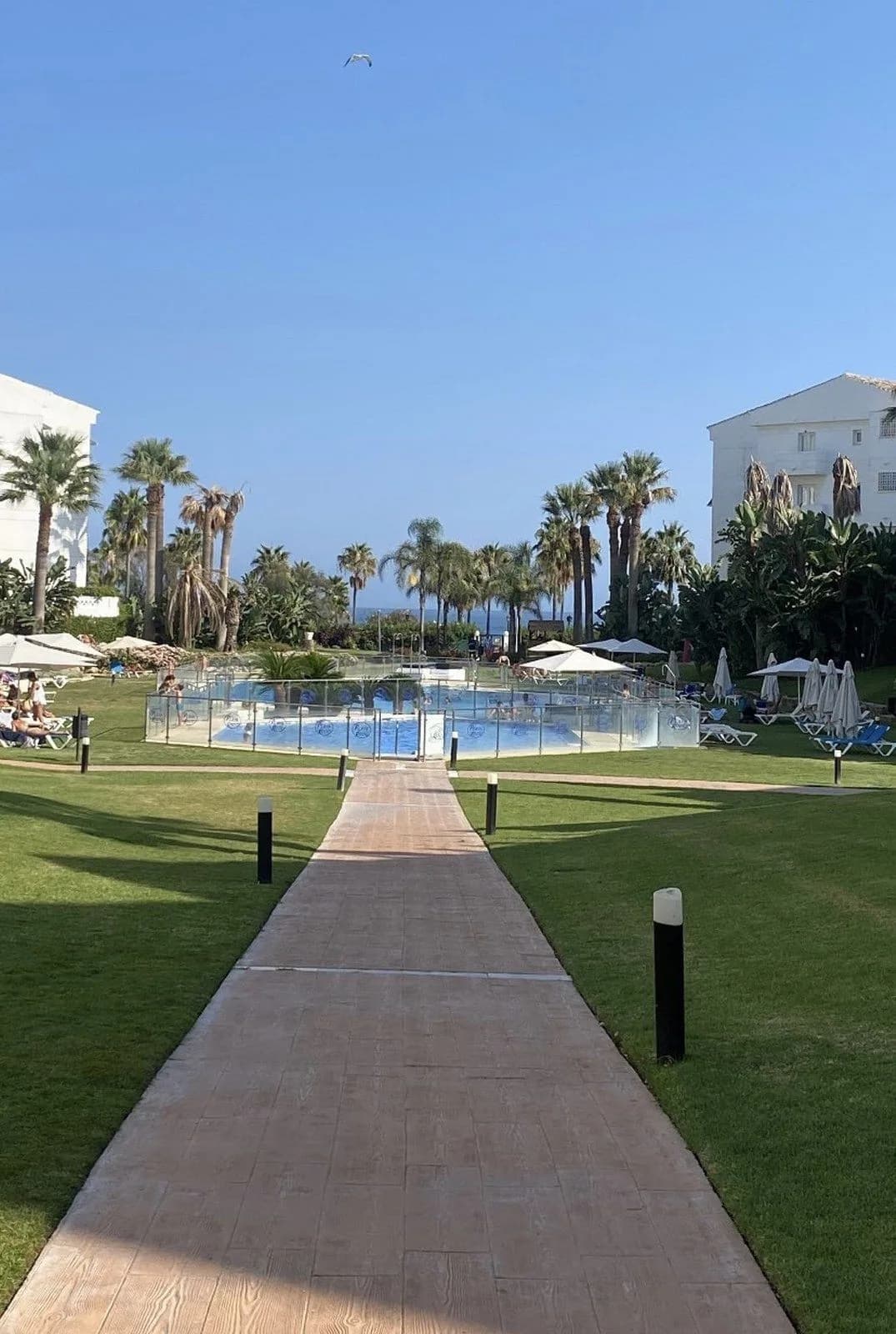 2 Bedroom Ground Floor Apartment for Sale in Puerto Banús, Málaga