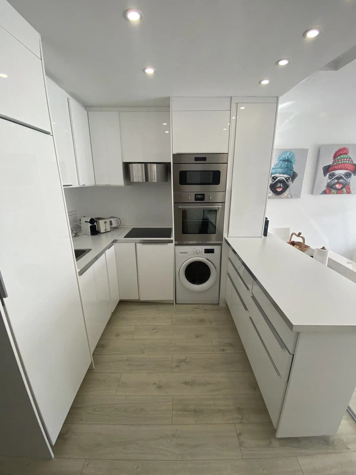 2 Bedroom Ground Floor Apartment for Sale in Puerto Banús, Málaga - Image 4