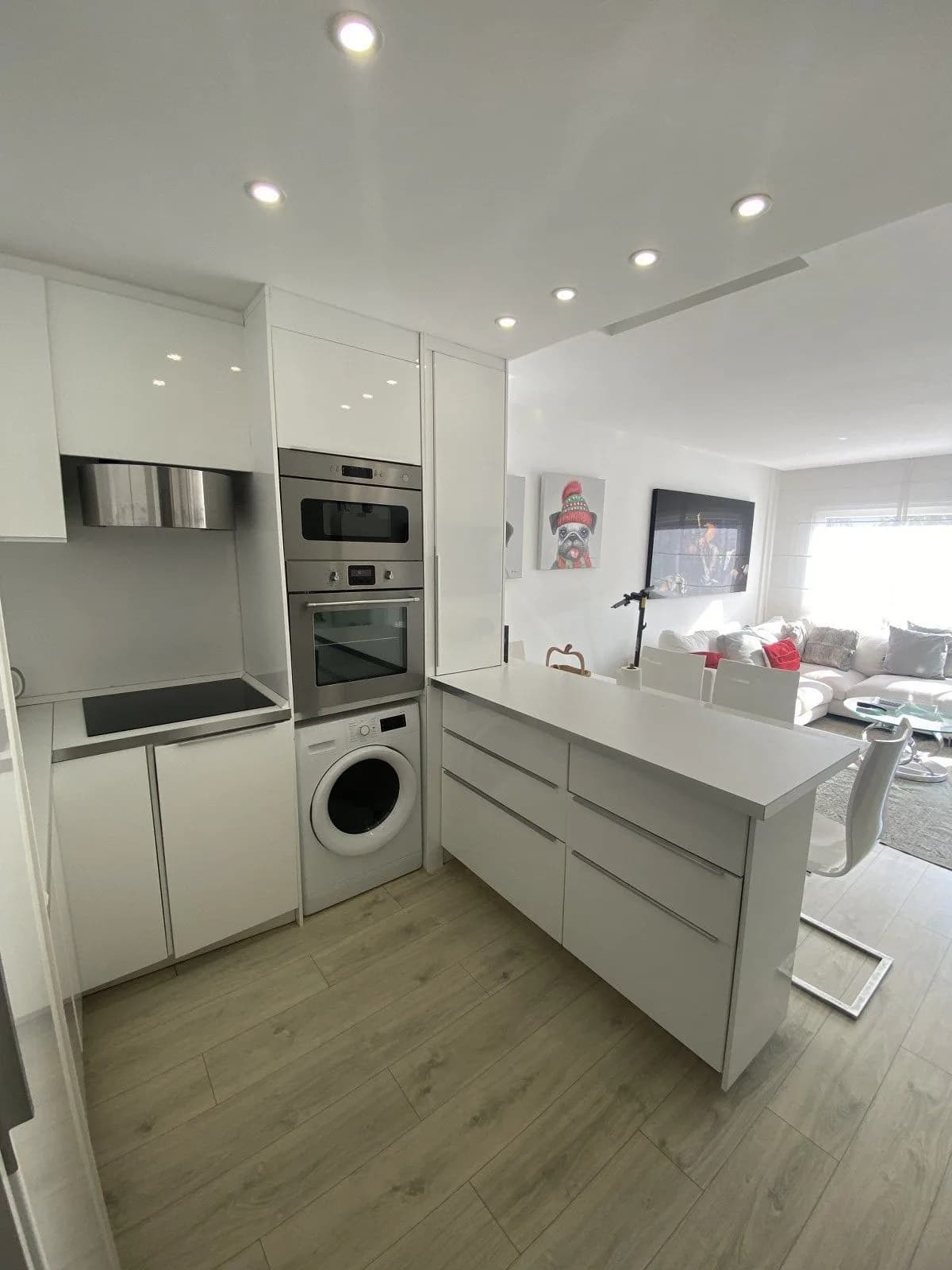 2 Bedroom Ground Floor Apartment for Sale in Puerto Banús, Málaga - Image 5