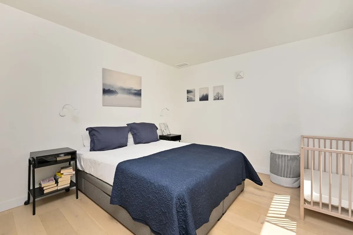3 Bedroom Middle Floor Apartment for Sale in Fuengirola, Málaga - Image 8