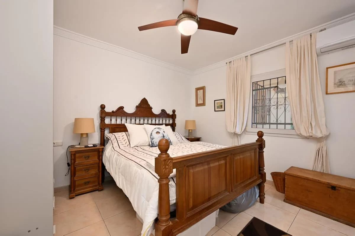 4 Bedroom Detached Villa for Sale in Alhaurín el Grande, Málaga - Image 5