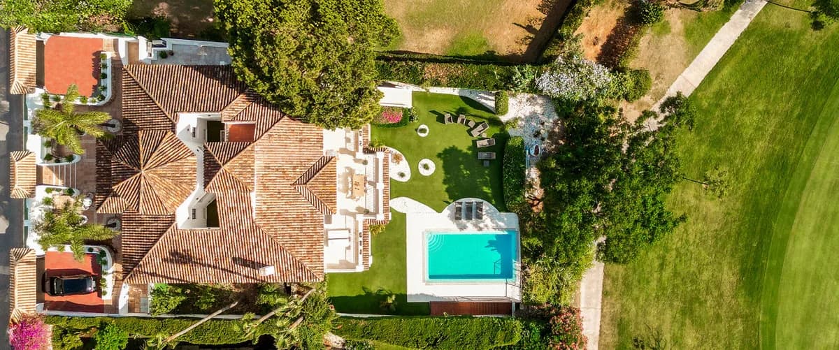 7 Bedroom Detached Villa for Sale in Aloha, Málaga - Image 6