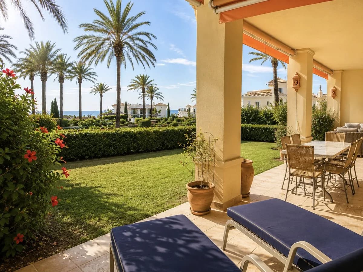 3 Bedroom Ground Floor Apartment for Sale in Los Flamingos, Málaga