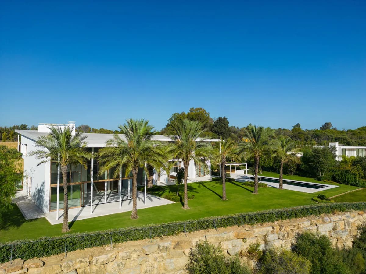 6 Bedroom Detached Villa for Sale in Casares, Málaga - Image 3