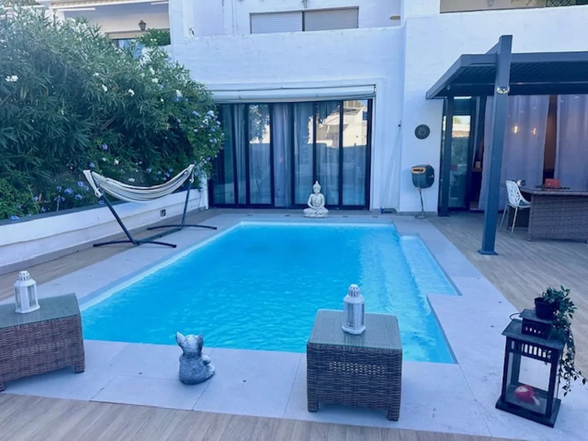 2 Bedroom Ground Floor Apartment for Sale in Estepona, Málaga - Image 4