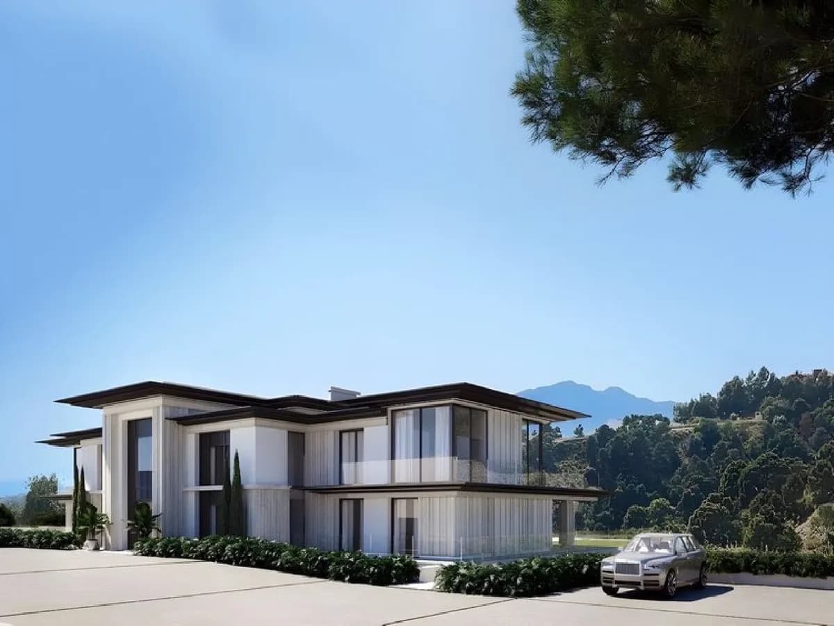 6 Bedroom Detached Villa for Sale in Benahavís, Málaga - Image 4