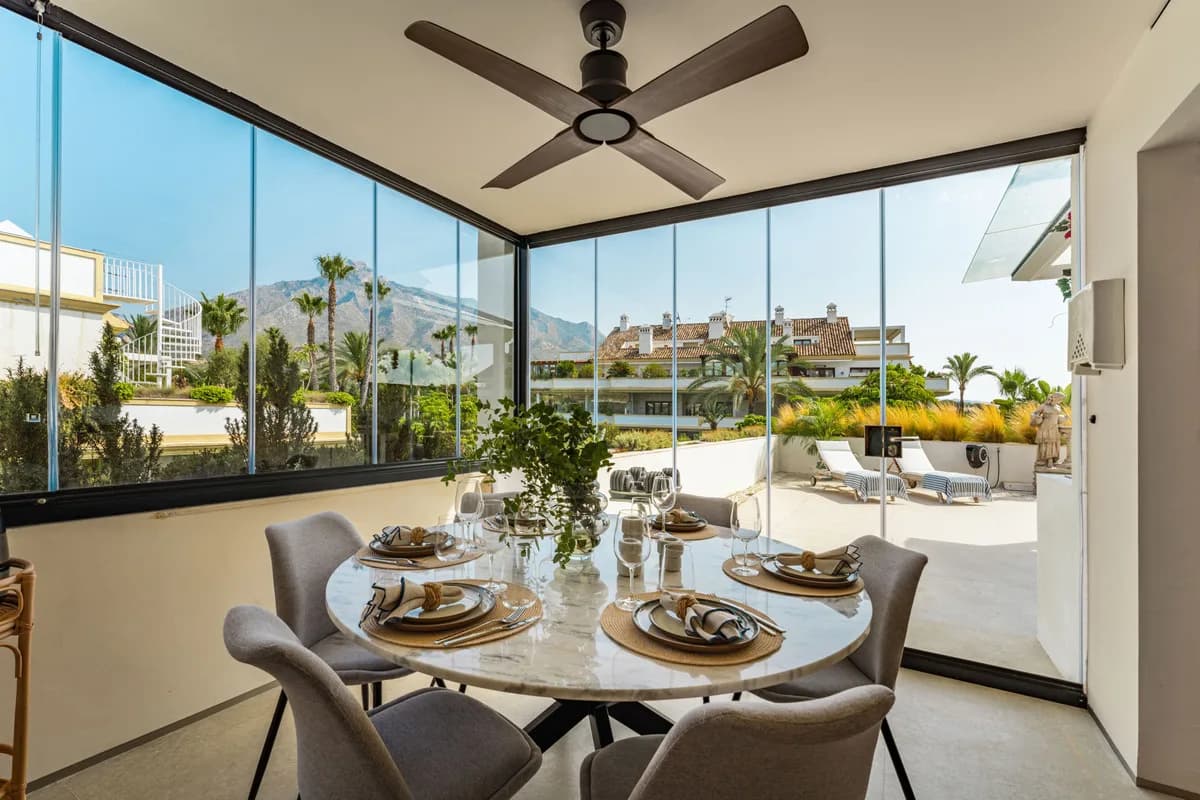 3 Bedroom Penthouse Duplex for Sale in The Golden Mile, Málaga - Image 7