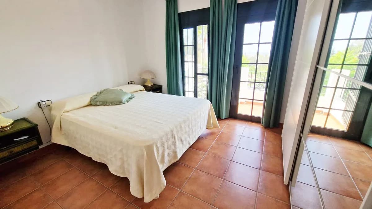 3 Bedroom Townhouse for Sale in Mijas, Málaga - Image 8