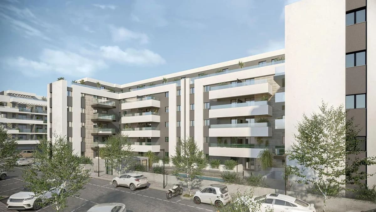 2 Bedroom Ground Floor Apartment for Sale in Las Lagunas, Málaga