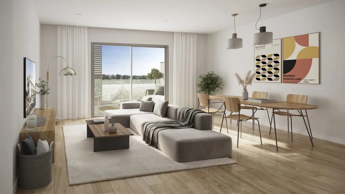 2 Bedroom Middle Floor Apartment for Sale in San Pedro de Alcántara, Málaga - Image 4