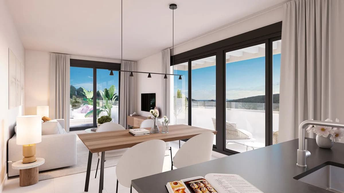 2 Bedroom Ground Floor Apartment for Sale in Casares, Málaga - Image 2