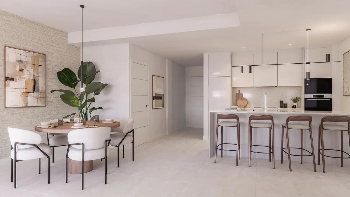 2 Bedroom Ground Floor Apartment for Sale in Estepona, Málaga - Image 3