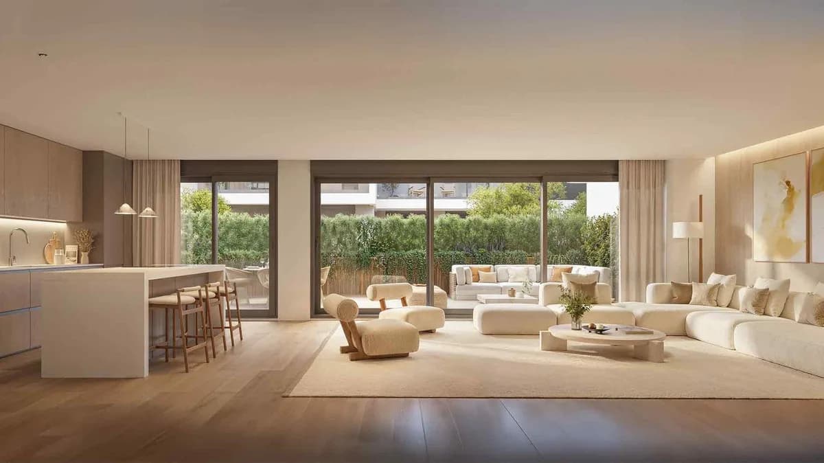 2 Bedroom Middle Floor Apartment for Sale in Marbella, Málaga - Image 2