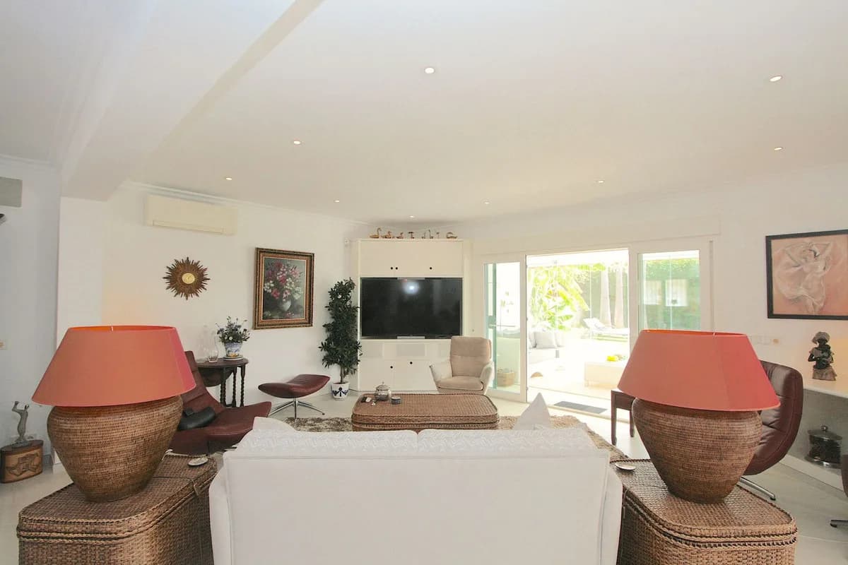 3 Bedroom Detached Villa for Sale in Mijas Golf, Málaga - Image 5