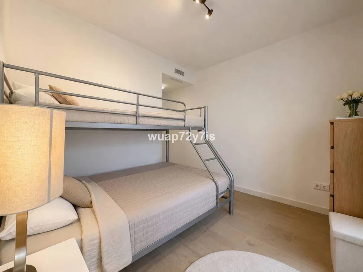 2 Bedroom Ground Floor Apartment for Sale in Estepona, Málaga - Image 9
