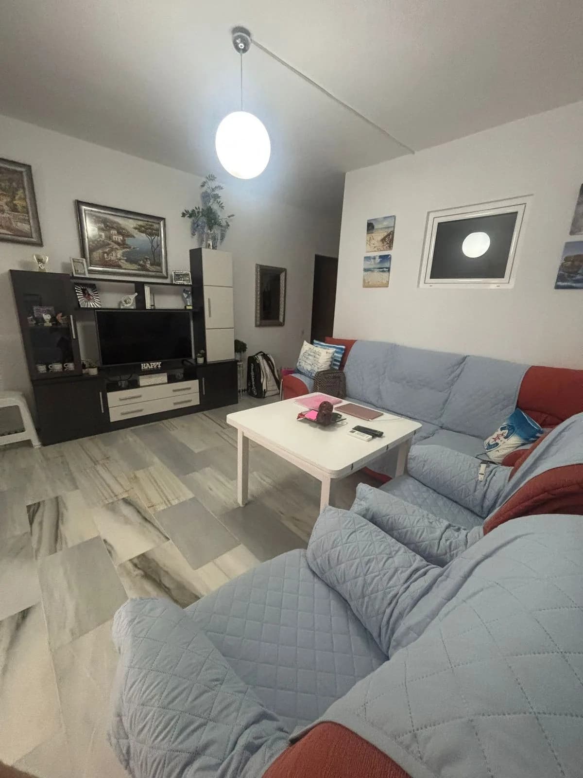 2 Bedroom Middle Floor Apartment for Sale in Estepona, Málaga - Image 5