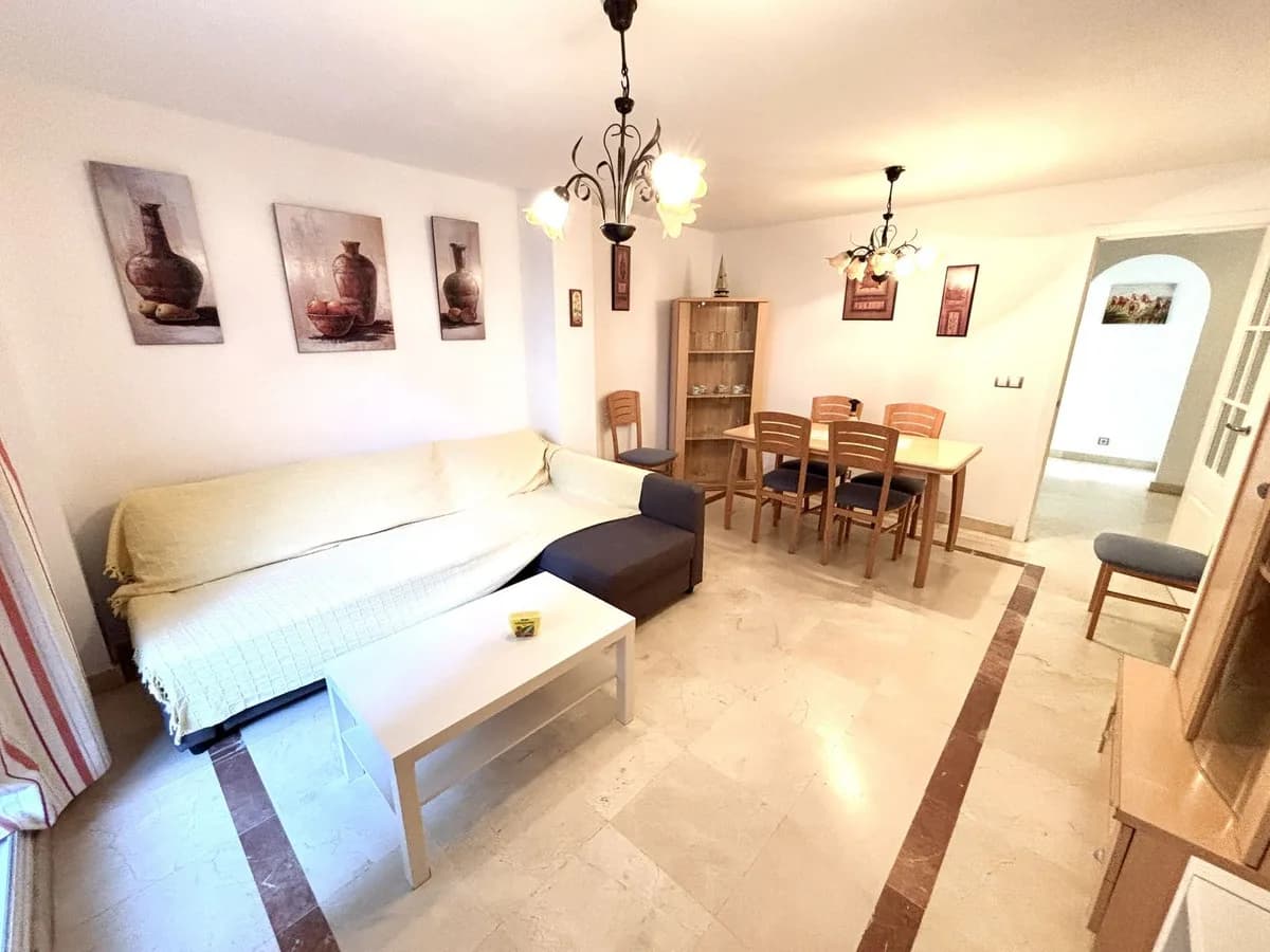 1 Bedroom Ground Floor Apartment for Sale in San Luis de Sabinillas, Málaga - Image 2