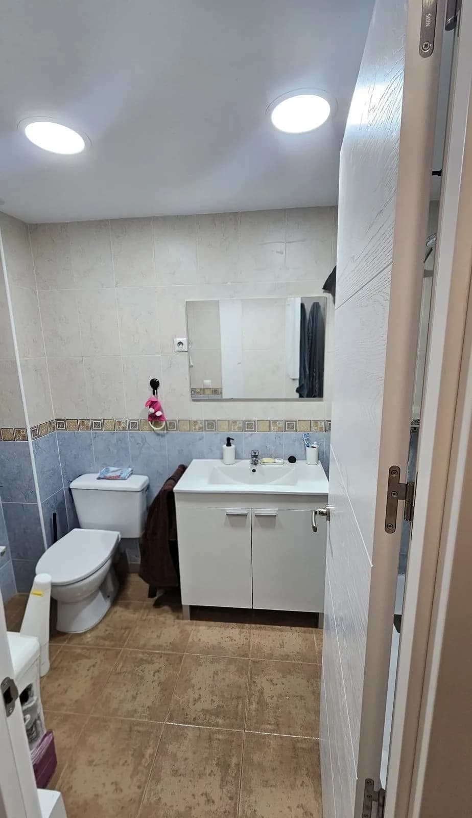 3 Bedroom Ground Floor Apartment for Sale in Estepona, Málaga - Image 6
