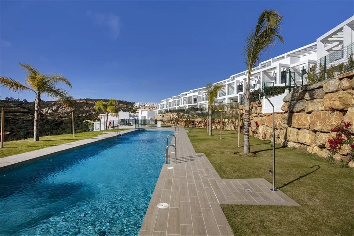 3 Bedroom Townhouse for Sale in Manilva, Málaga - Image 4