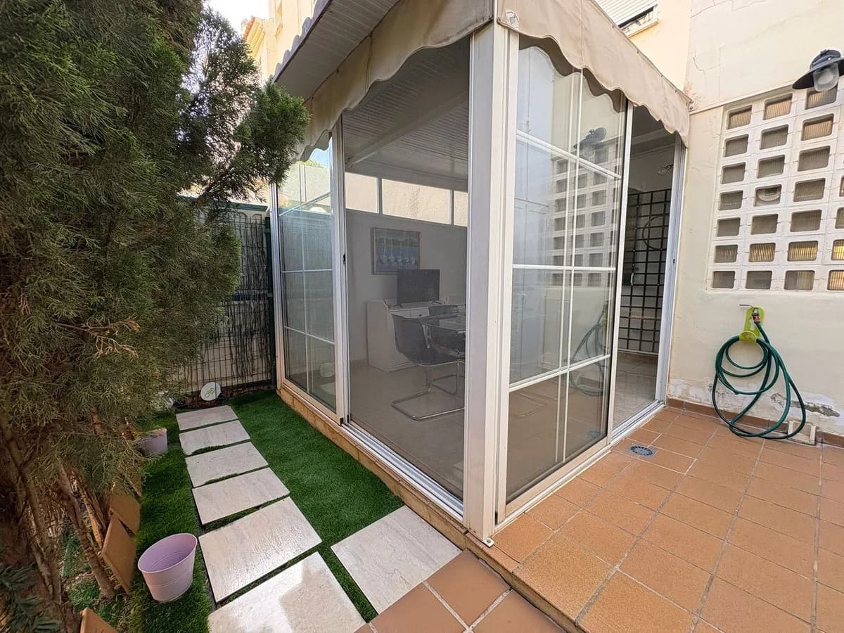 2 Bedroom Ground Floor Apartment for Sale in Benalmadena, Málaga - Image 9