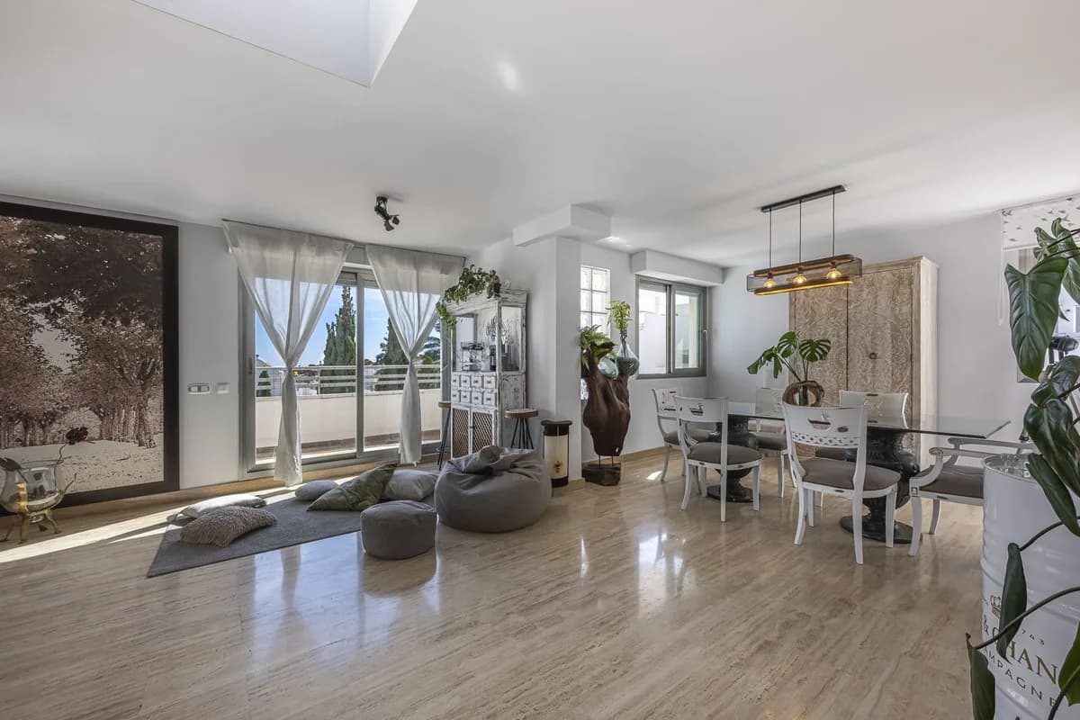 5 Bedroom Penthouse Duplex for Sale in La Cala de Mijas, Málaga - Image 6
