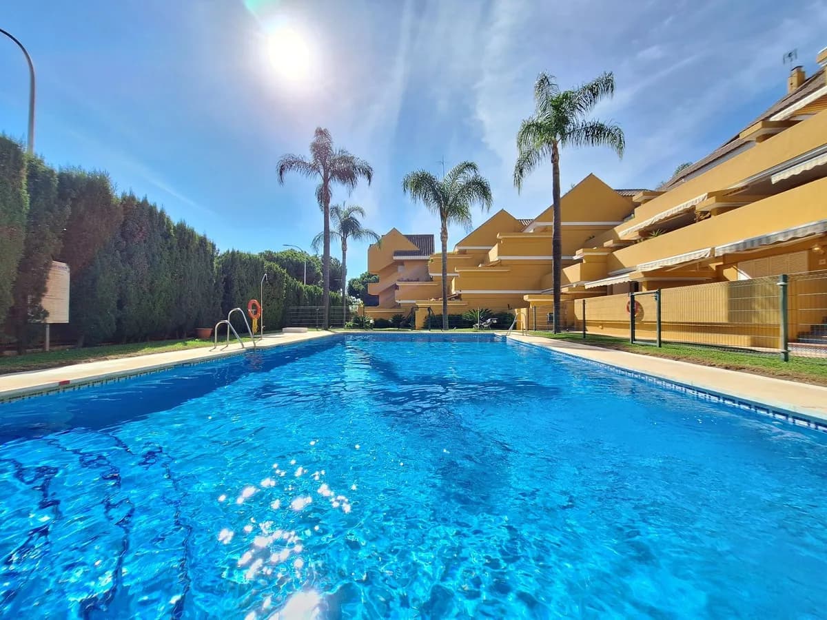 2 Bedroom Penthouse Duplex for Sale in Elviria, Málaga - Image 4
