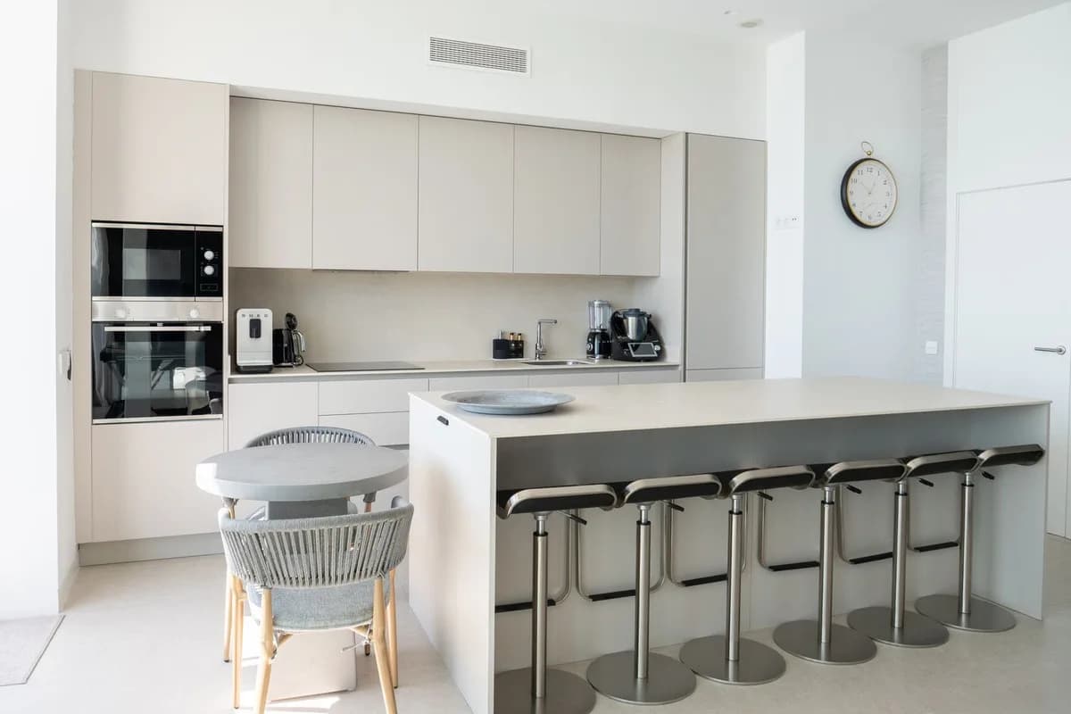 3 Bedroom Penthouse Duplex for Sale in Torremolinos, Málaga - Image 7