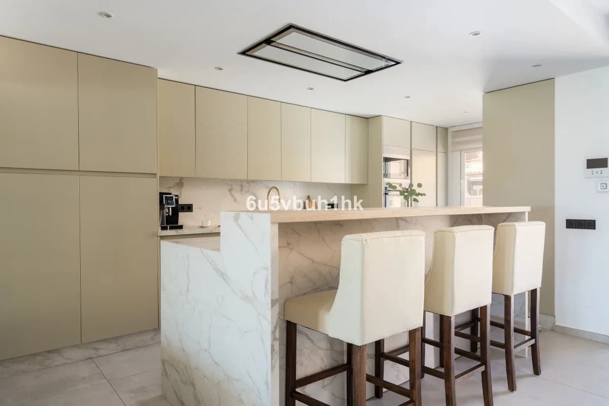 3 Bedroom Townhouse for Sale in Casares, Málaga - Image 6