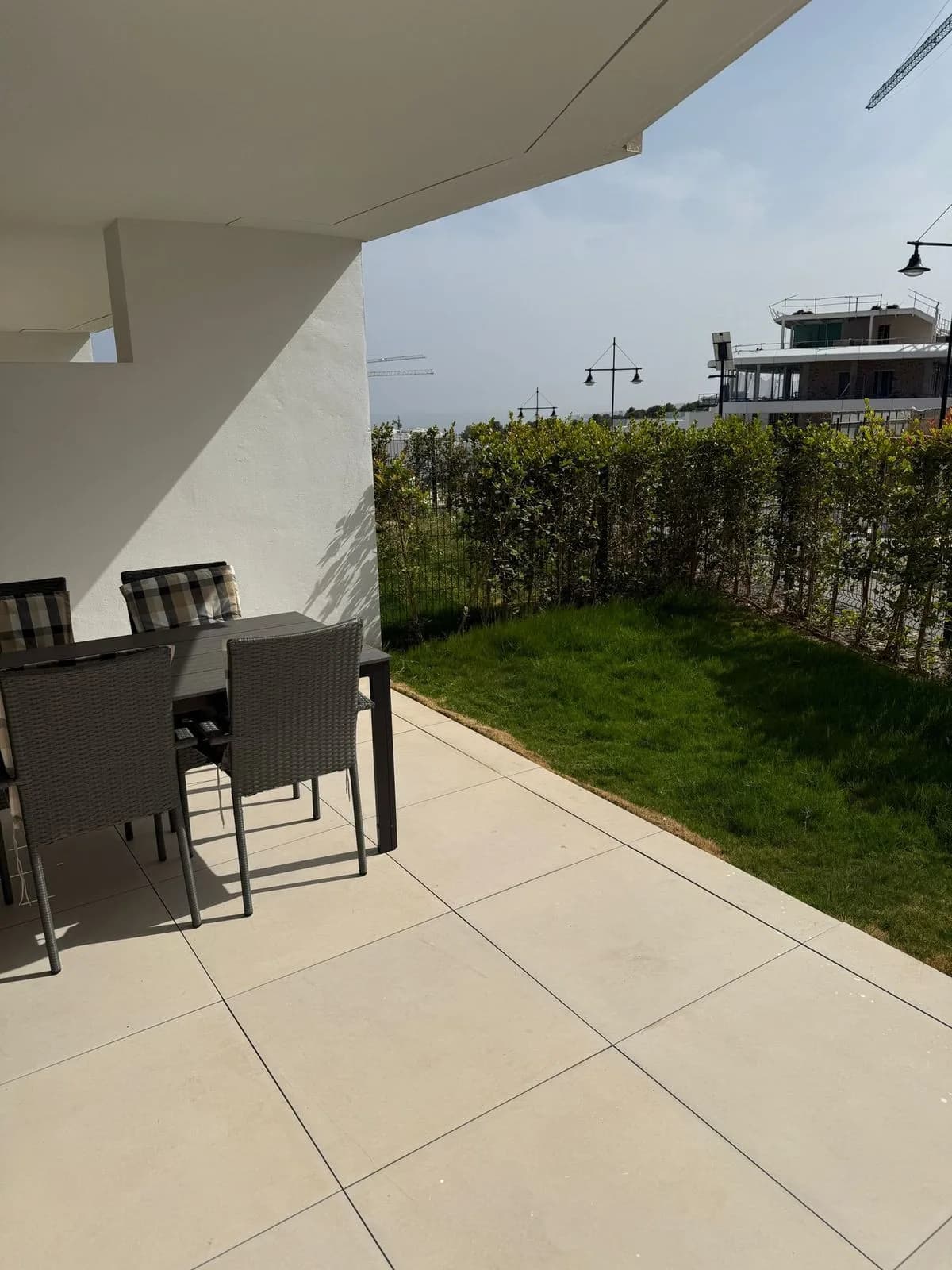 2 Bedroom Ground Floor Apartment for Sale in Benalmadena Costa, Málaga - Image 8