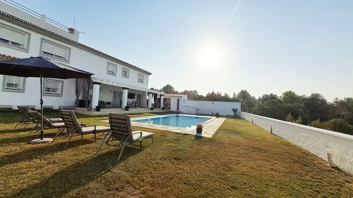 5 Bedroom Detached Villa for Sale in Alhaurín el Grande, Málaga - Image 3