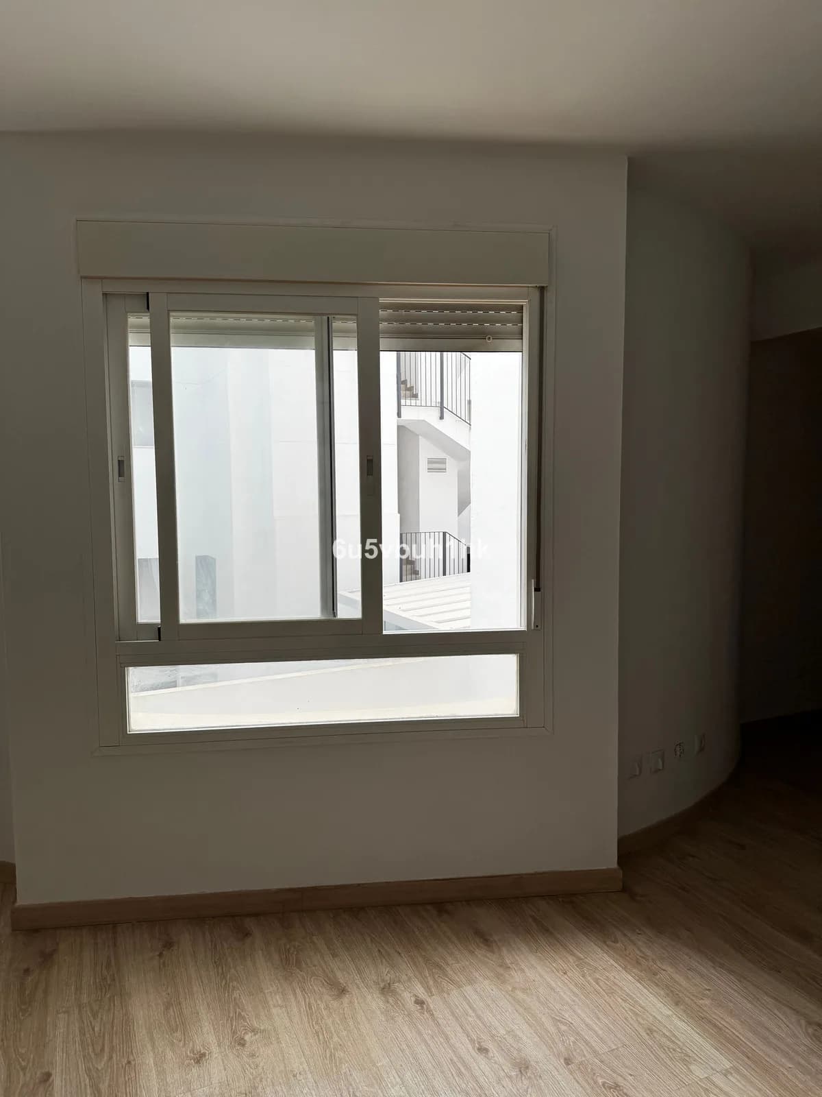 1 Bedroom Ground Floor Apartment for Sale in Suárez, Málaga - Image 5