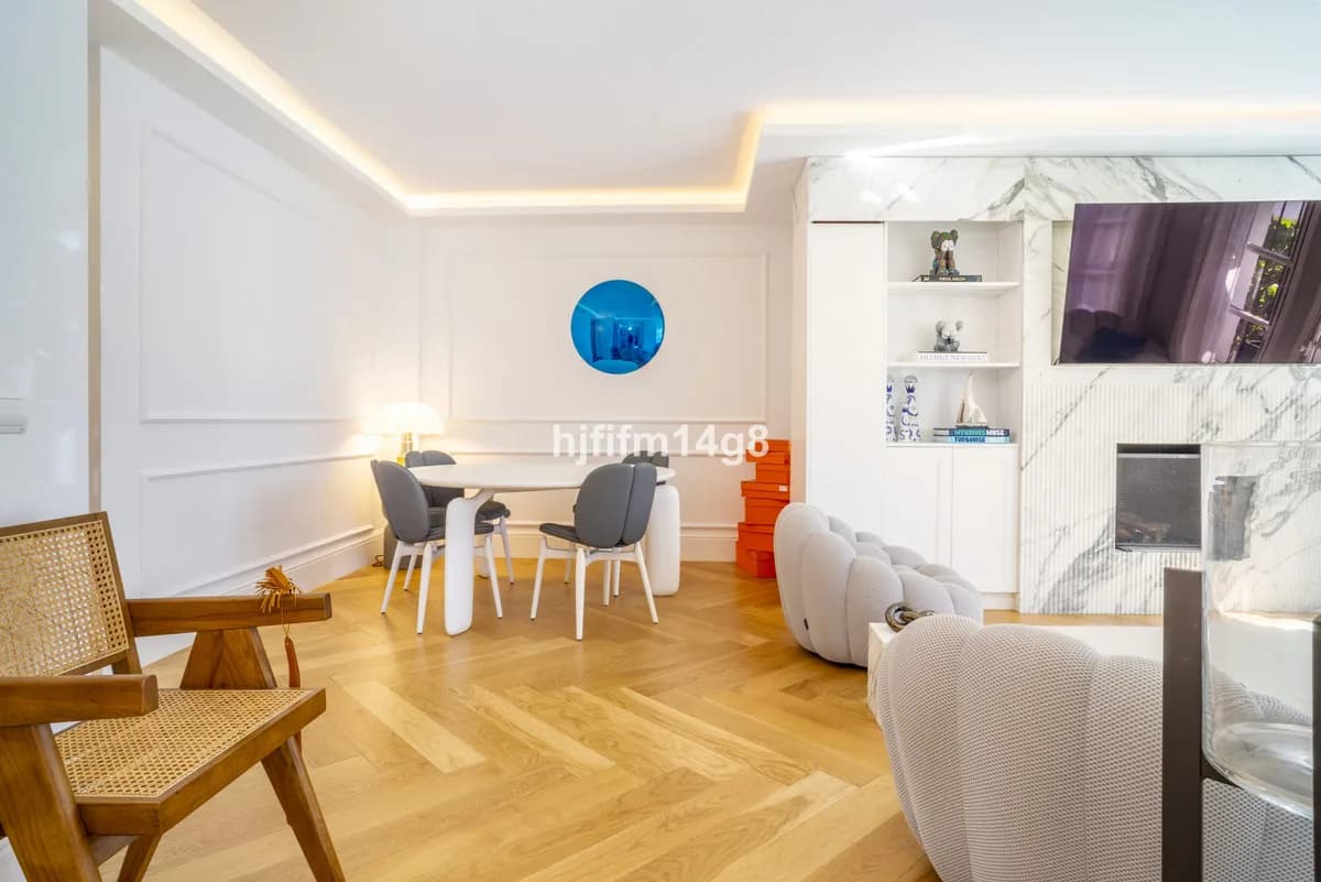 3 Bedroom Ground Floor Apartment for Sale in Nueva Andalucía, Málaga - Image 7