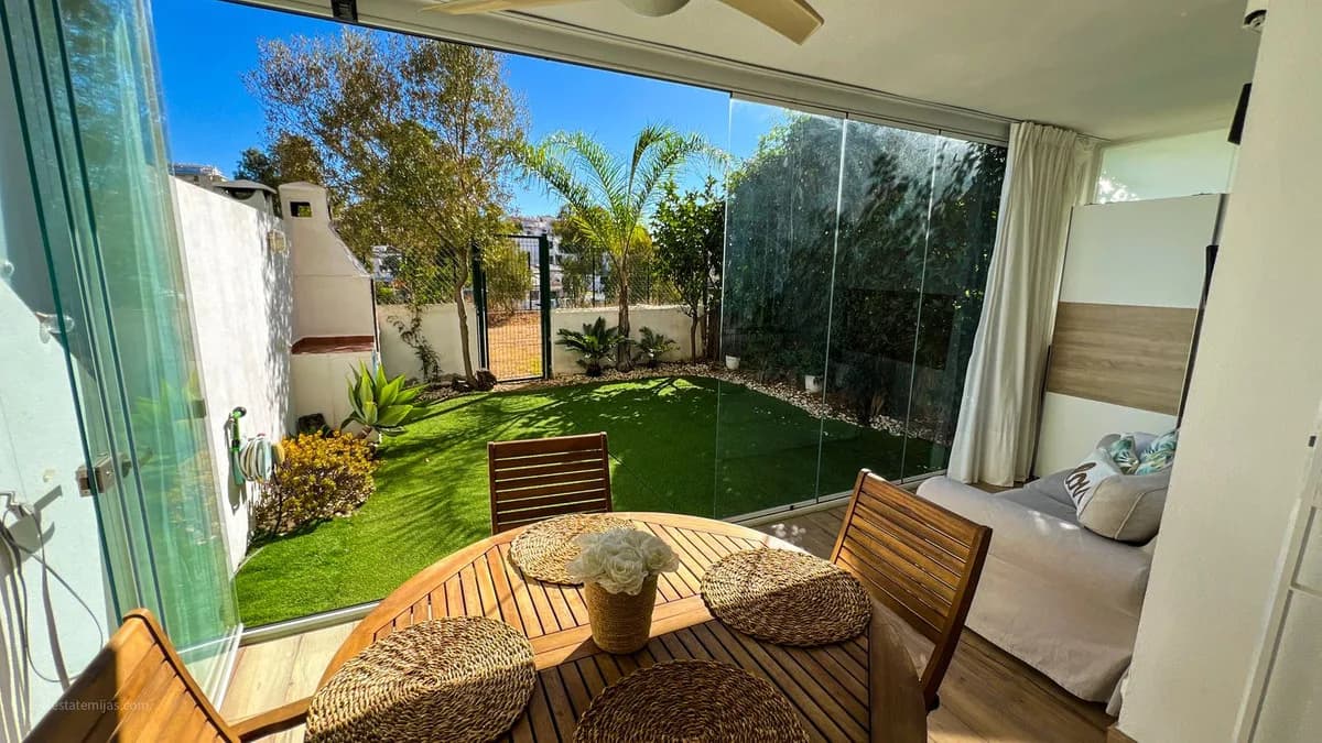 2 Bedroom Ground Floor Apartment for Sale in La Cala de Mijas, Málaga - Image 6