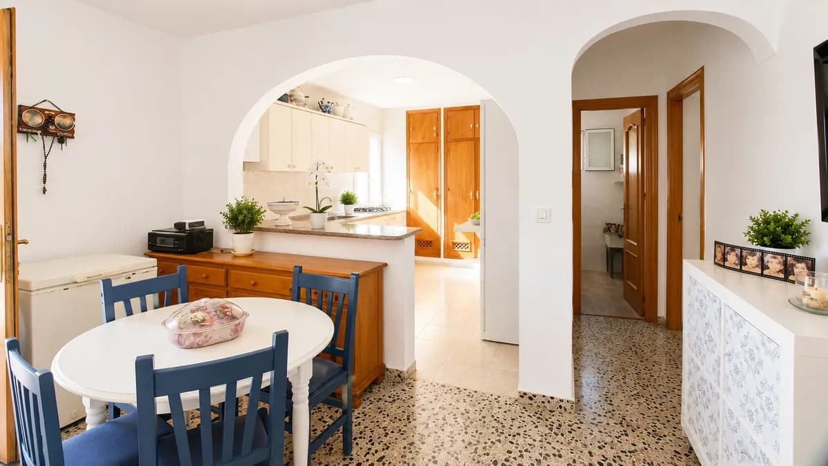 3 Bedroom Finca - Cortijo for Sale in Estepona, Málaga - Image 7