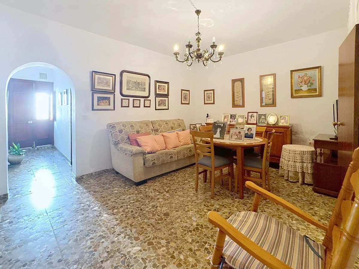 2 Bedroom Ground Floor Apartment for Sale in San Pedro de Alcántara, Málaga - Image 9