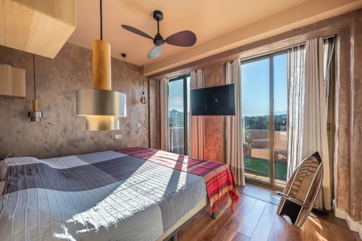 3 Bedroom Penthouse for Sale in Atalaya, Málaga - Image 4
