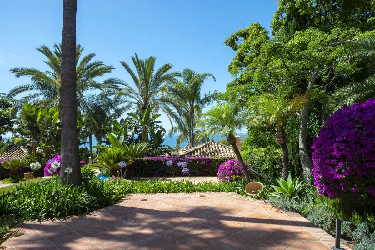 3 Bedroom Detached Villa for Sale in Sierra Blanca, Málaga - Image 8
