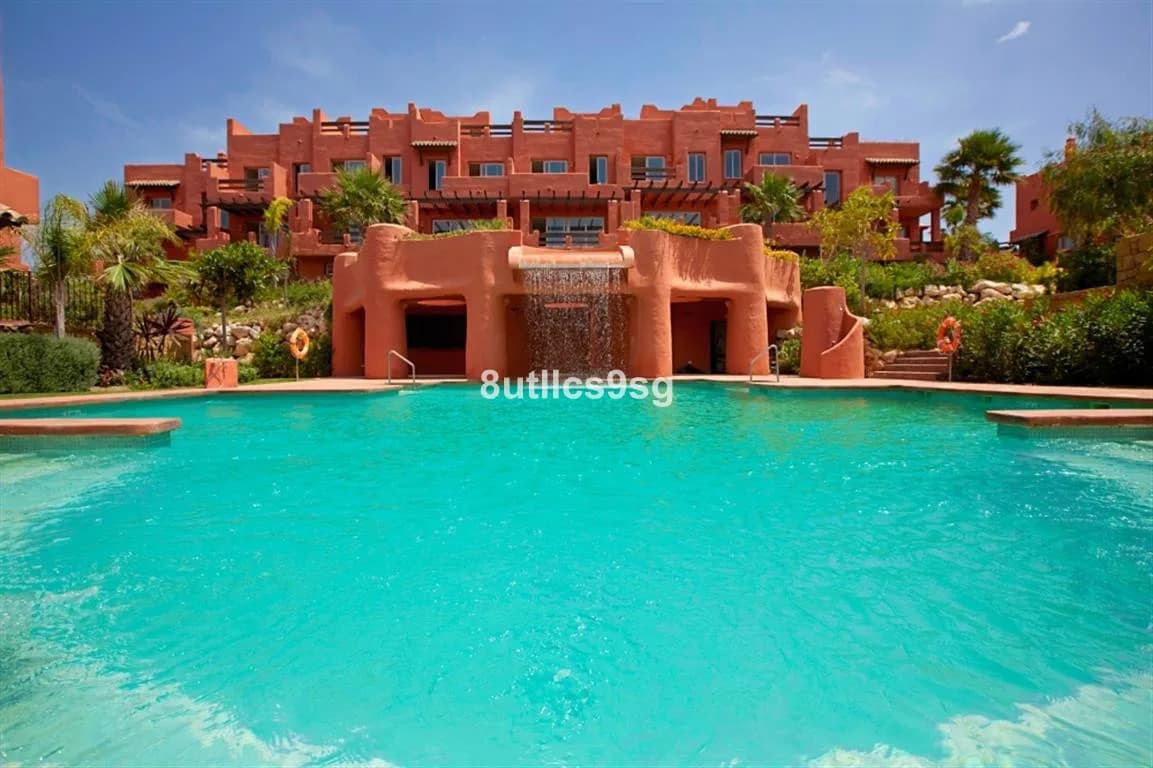 2 Bedroom Townhouse for Sale in Manilva, Málaga - Image 3