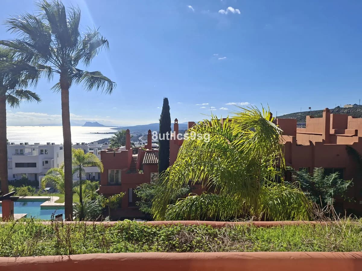 2 Bedroom Townhouse for Sale in Manilva, Málaga - Image 4