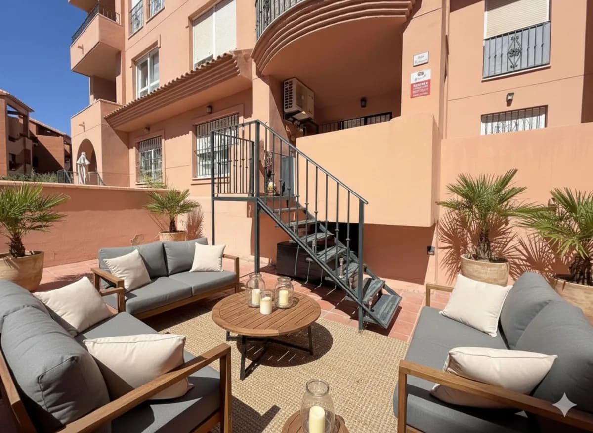 2 Bedroom Ground Floor Apartment for Sale in La Duquesa, Málaga - Image 3
