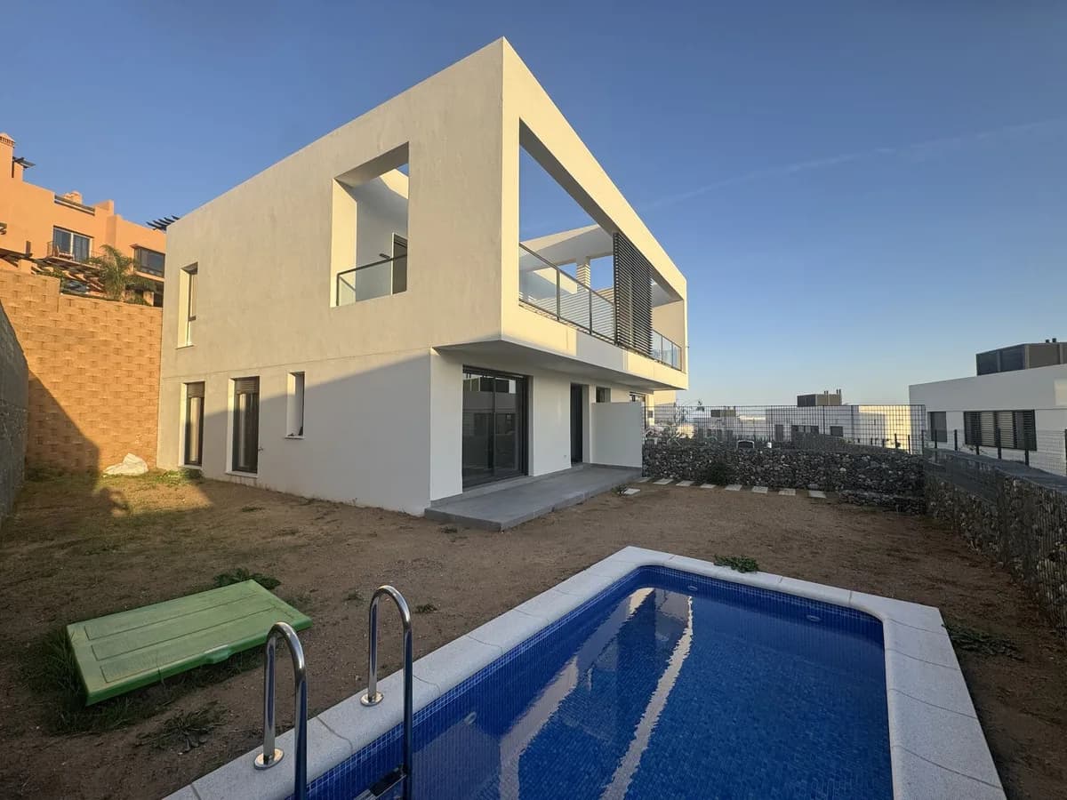 3 Bedroom Townhouse for Sale in Riviera del Sol, Málaga