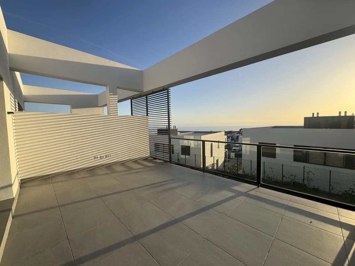 3 Bedroom Townhouse for Sale in Riviera del Sol, Málaga - Image 5