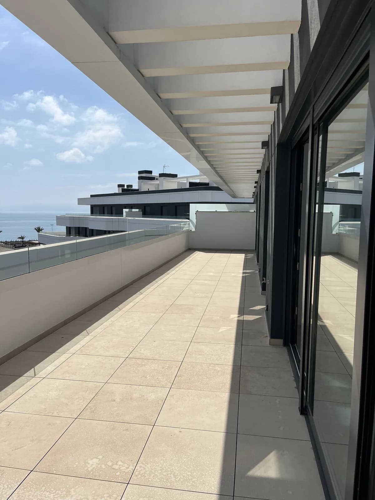 3 Bedroom Penthouse for Sale in Torremolinos, Málaga - Image 2