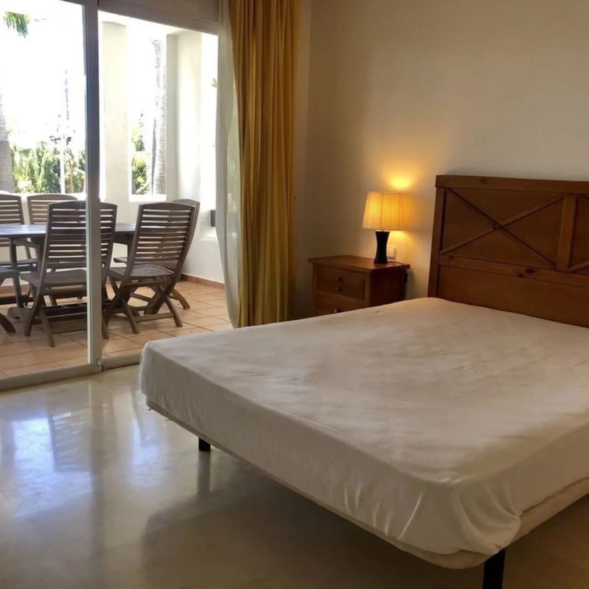 3 Bedroom Ground Floor Apartment for Sale in Nueva Andalucía, Málaga - Image 7