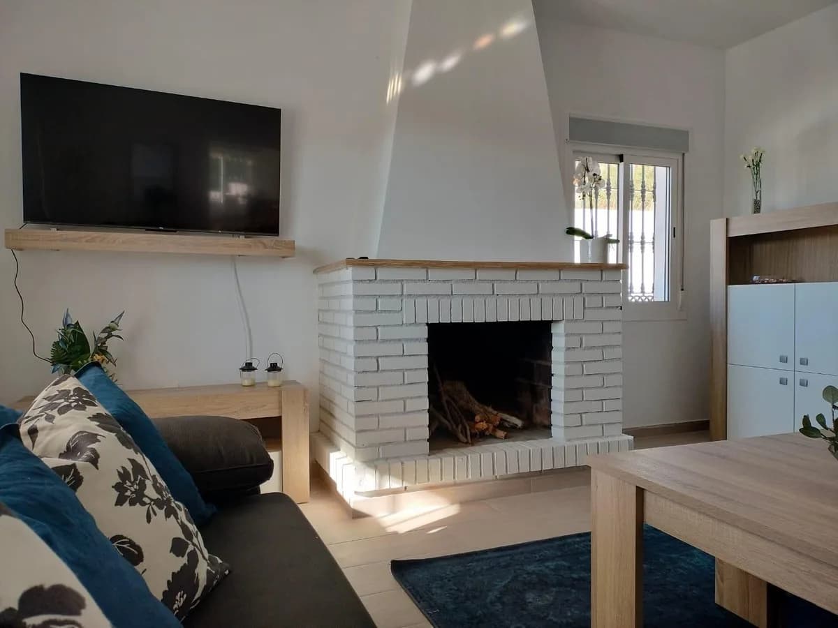 7 Bedroom Detached Villa for Sale in Benalmadena, Málaga - Image 6